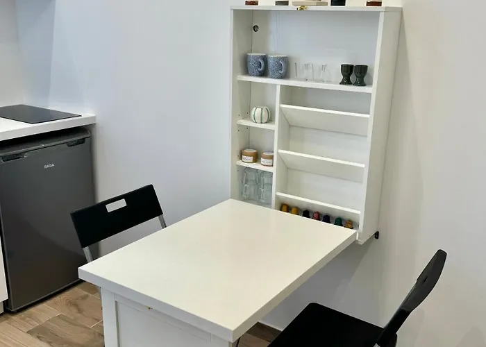 Lägenhet Cosy Le Port Nice